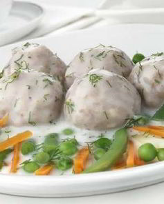 Тефтельки с рисом и фасолью