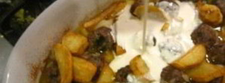 тушеная картошка с тефтелями. Шаг 4