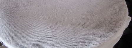 паровые вареники с вишней и клубникой. Шаг 12