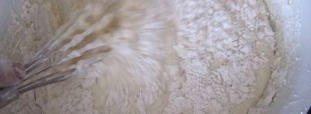 паровые вареники с вишней и клубникой. Шаг 22