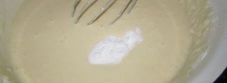 паровые вареники с вишней и клубникой. Шаг 23