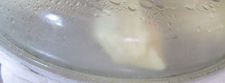 паровые вареники с вишней и клубникой. Шаг 8