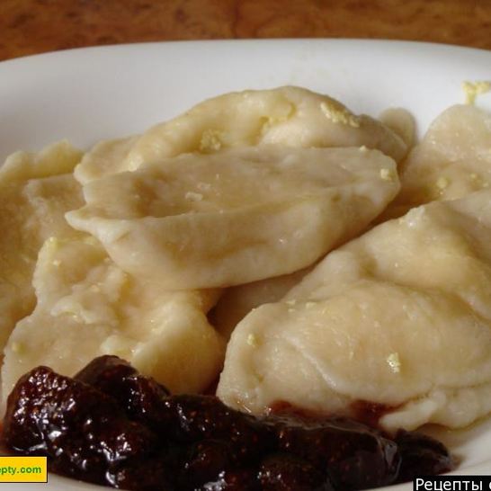 Рецепт пышных вареников с творогом на молоке