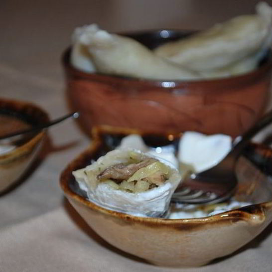 Рецепт вареников с капустой и маслятами