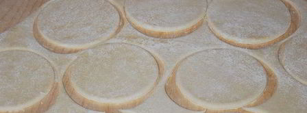 вареники с капустой и маслятами. Шаг 9