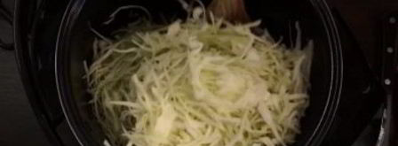 вареники с капустой на пару с зажаркой. Шаг 3