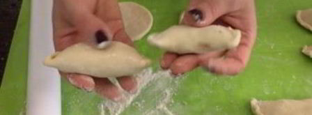 вареники с капустой на пару с зажаркой. Шаг 6