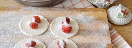 вареники с клубникой на пару. Шаг 6