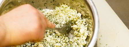 вареники с соленым творогом и зеленью. Шаг 2