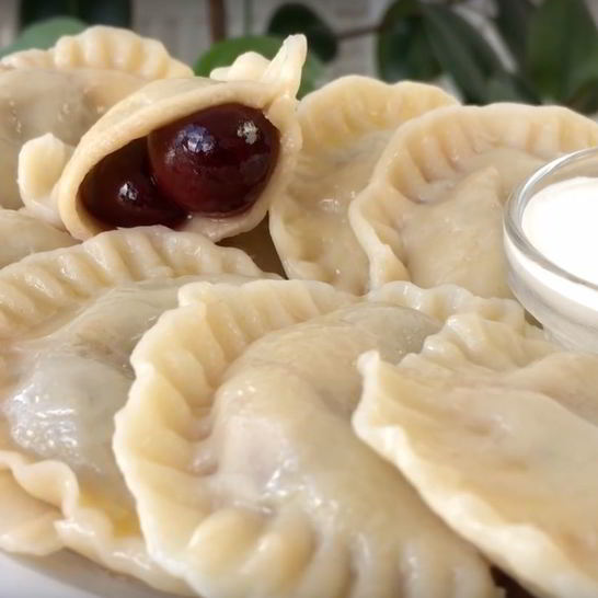 Рецепт вареников с вишнями