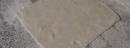 хмельное жаркое в горшочке с вяленым черносливом. Шаг 13