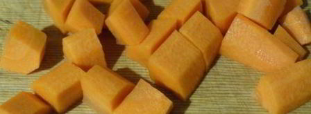 хмельное жаркое в горшочке с вяленым черносливом. Шаг 6