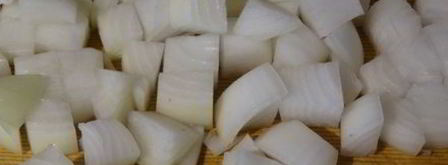 хмельное жаркое в горшочке с вяленым черносливом. Шаг 7