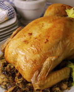 Жаркое из фаршированной курицы