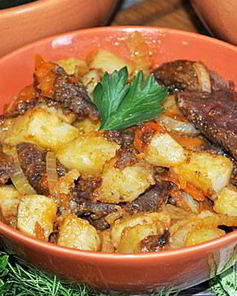 Жаркое из печени в горшочках