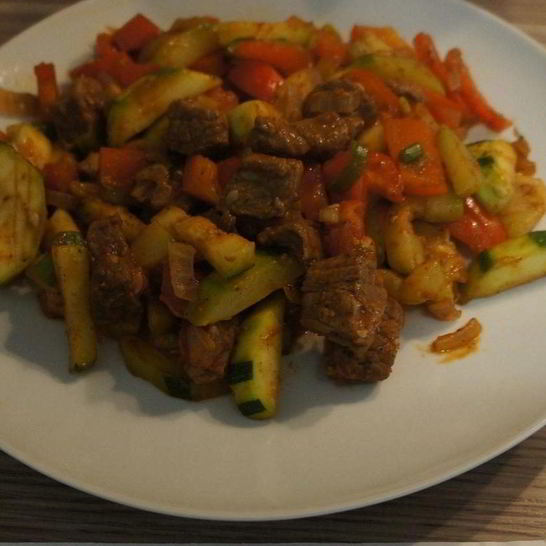 Рецепт жаркого с овощами и говядиной