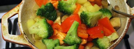 жаркое с языком и беконом под крышкой из слоеного теста сытый патрик. Шаг 4