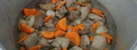 жаркое со свининой и картошкой. Шаг 4