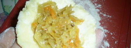 картофельные зразы с начинкой из квашеной капусты. Шаг 5