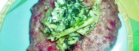 мясные зразы с зеленью, чесноком и сыром. Шаг 4