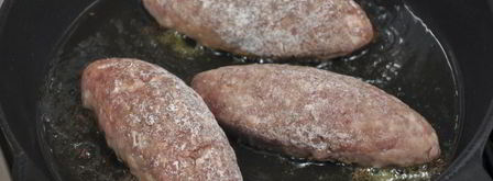 зразы с грибами, луком и яйцом. Шаг 13