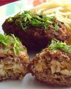 Зразы с яйцом и луком