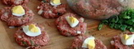 зразы с яйцом. Шаг 3