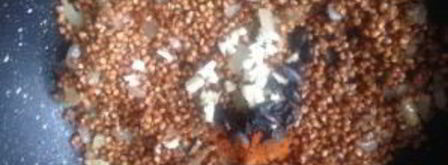 гречка с картофелем и специями. Шаг 5