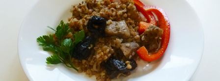 гречка с мясом и черносливом. Шаг 4