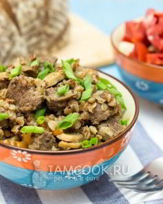 Гречка с мясом и грибами