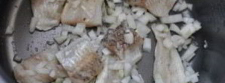 гречка с рыбой в мультиварке. Шаг 3