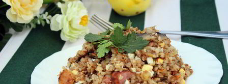 гречка с шампиньонами, сырокопченой грудинкой и яйцом. Шаг 7