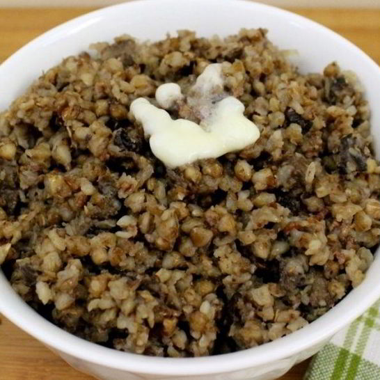 Рецепт гречневой каши с грибами и луком