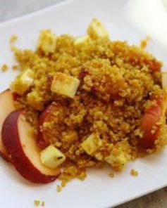 Пшеничная каша с фруктами