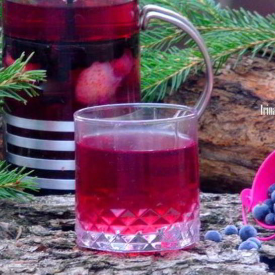 Рецепт клубнично-смородинового чай с фенхелем