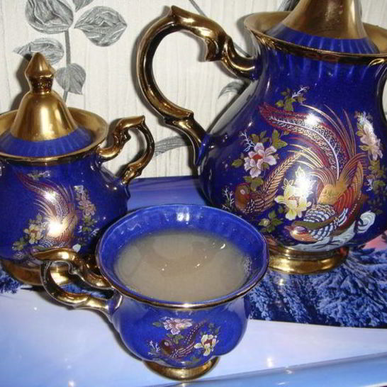 Рецепт согревающего пряного чая с хурмой