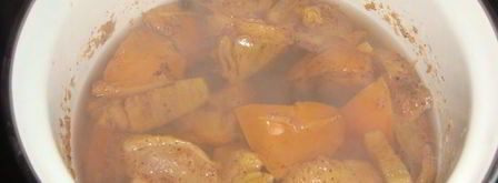 согревающий пряный чай с хурмой. Шаг 2