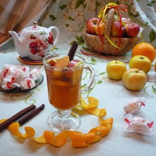 Рецепт яблочного чая с апельсином и корицей
