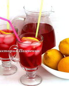 Клюквено-лимонный напиток