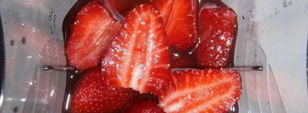 коктейль имбирная клубничка. Шаг 2