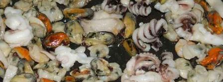 коктейль морской в сметане с зеленью. Шаг 12