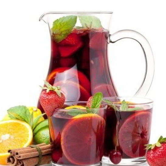 Рецепт пунша со сливовым вином и ананасом