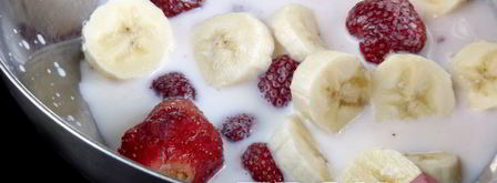 клубнично-банановый смузи. Шаг 3