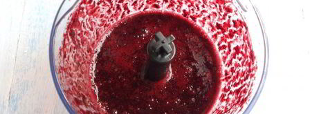 клубнично-черничный смузи. Шаг 2