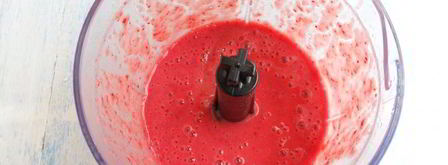 клубнично-черничный смузи. Шаг 4