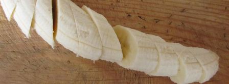 смузи бананово-вишневый. Шаг 2