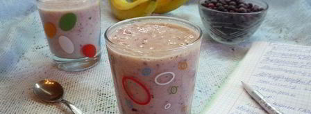 смузи из черной смородины и банана. Шаг 3