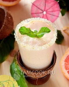 Смузи из красного грейпфрута и кокосового молока