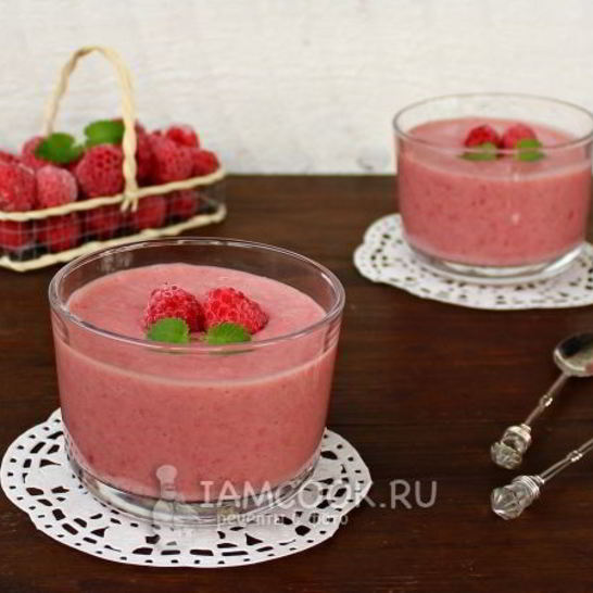 Рецепт смузей с малиной и бананом