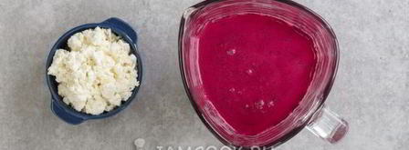 смузи с творогом, бананом и смородиной. Шаг 5